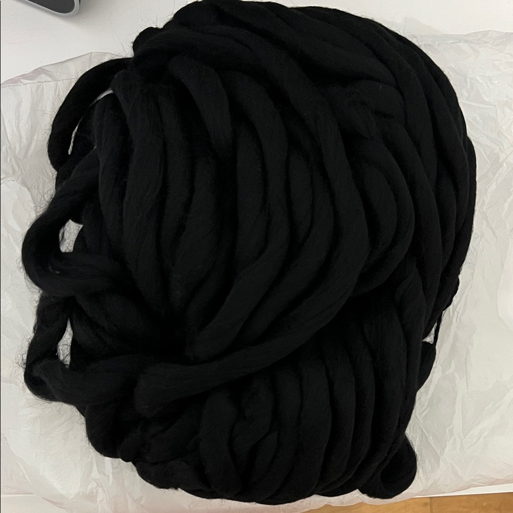 Chunky Wool Mohair Black Yarn